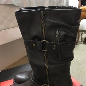 Guess brown Youski Boots